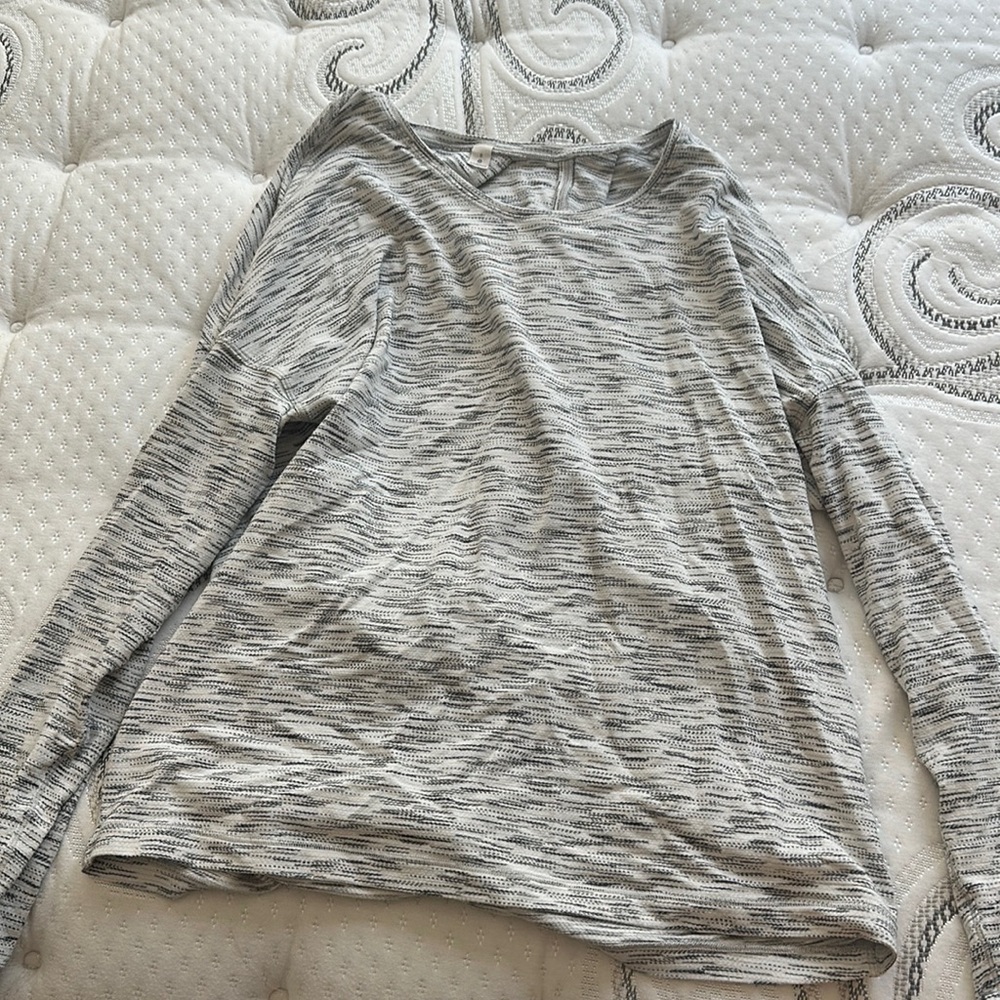Lululemon Grey Long Sleeve